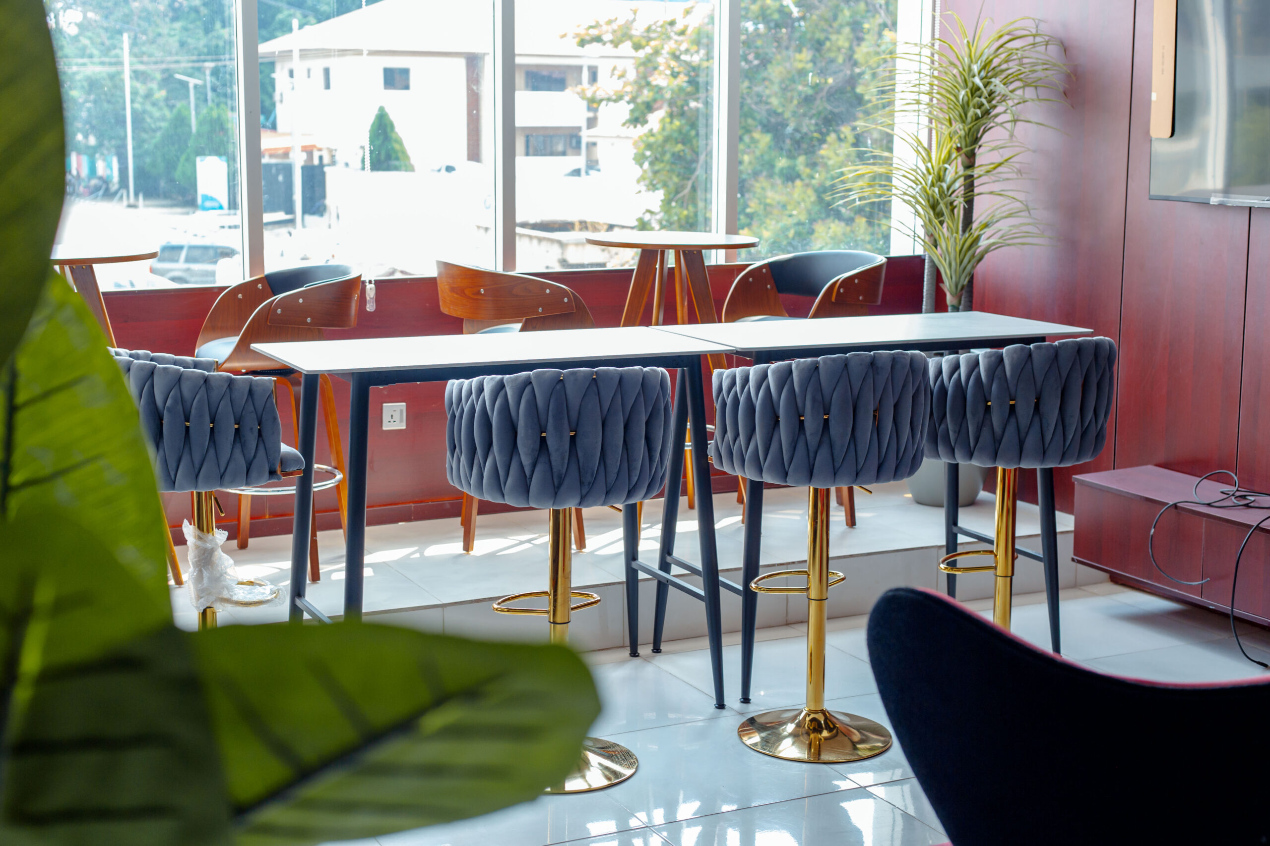 What Is a Coworking Space? A Complete Guide for Modern Professionals